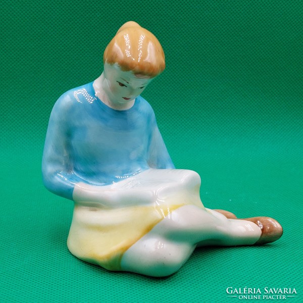 Rare collectible Bodrogkeresztúr ceramic reading girl figure