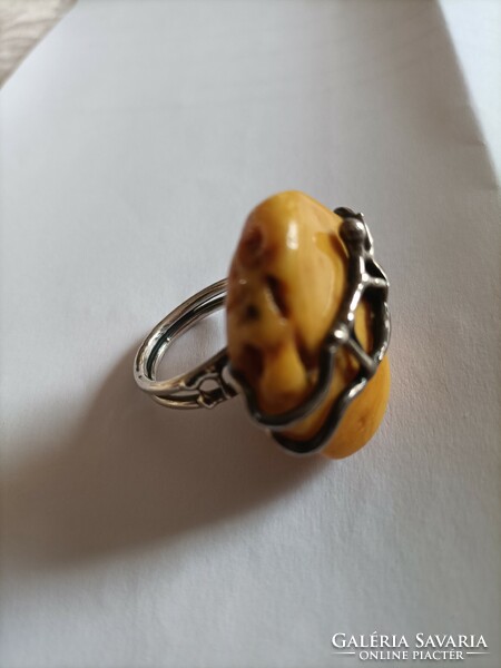 Handmade silver ring with butter amber.