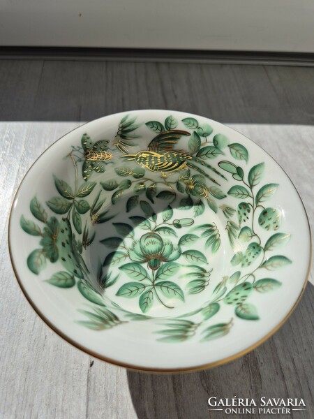 Herend zova patterned plate with legs (claws).