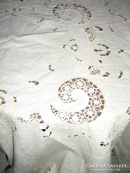 Beautiful ecru madeira embroidered rose round tablecloth