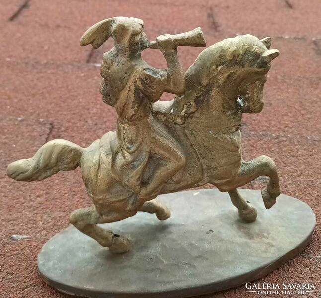 Horned horse statue - bronze statue