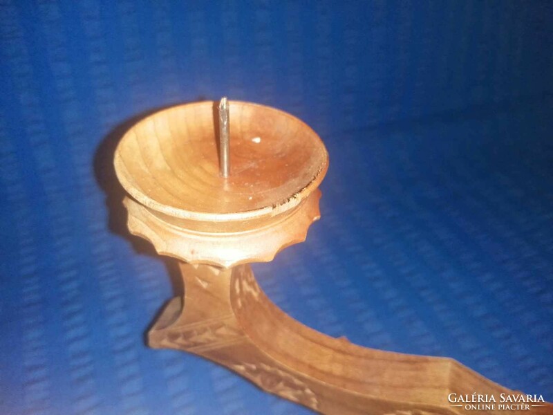 Retro turned wooden candle holder (a15)