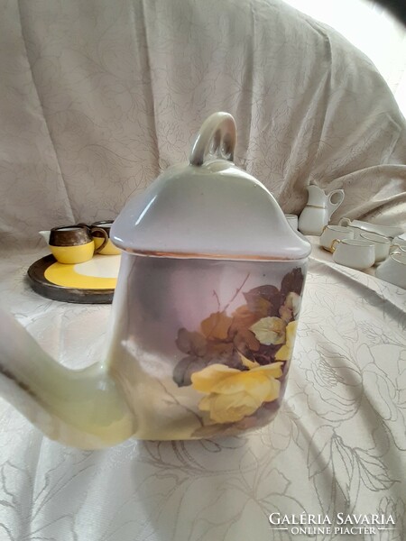 Pink earthenware jug /damaged/