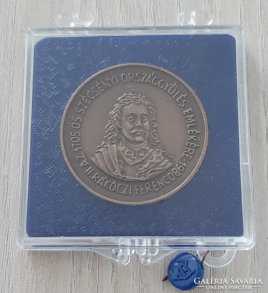 1980. "Az 1705-ös szécsényi országgyűlés emlékére - II. Rákóczi Ferenc bronz emlékérem 3,2 cm