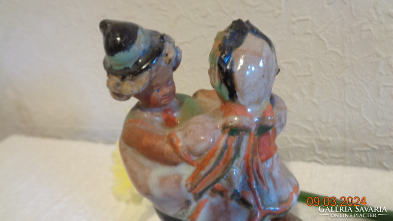Széchi pottery, young dancing couple, marked