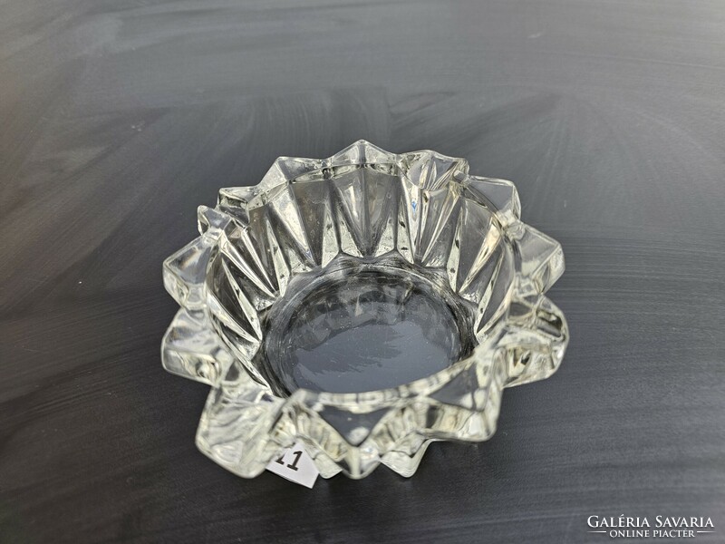 A0611 Czechoslovakian glass ashtray 13 cm