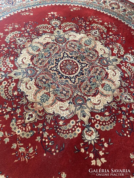 Round Persian rug