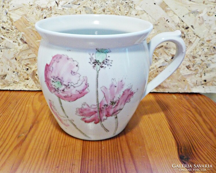 Rare porcelain cup with poppy flowers 7 dl.