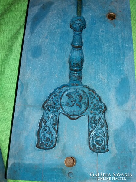 Mold for antique metal casting mold renaissance ornamental dagger handle as shown 6.