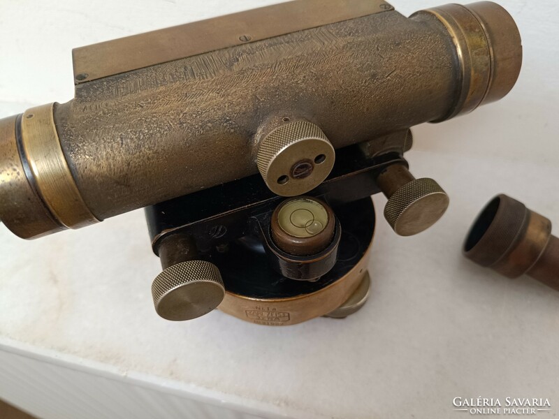 Antik földmérő eszköz teodolit theodolite szerszám geodéta műszer Zeiss szintező 1900 as évek 8481