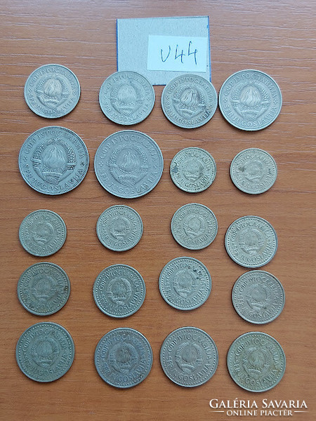 20 pieces of Yugoslavian 1 + 2 + 5 + 10 dinars 1980 - 1986 each different year v44