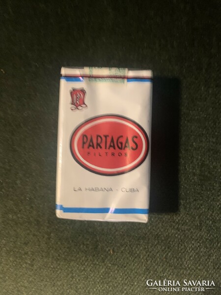 Retro cigarette unopened