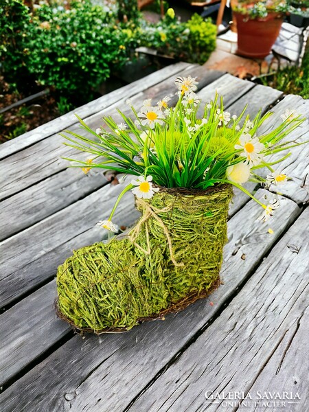 Bendegúz flower boots / decoration