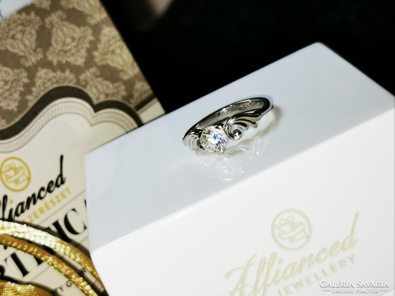 A special diamond ring at a good price