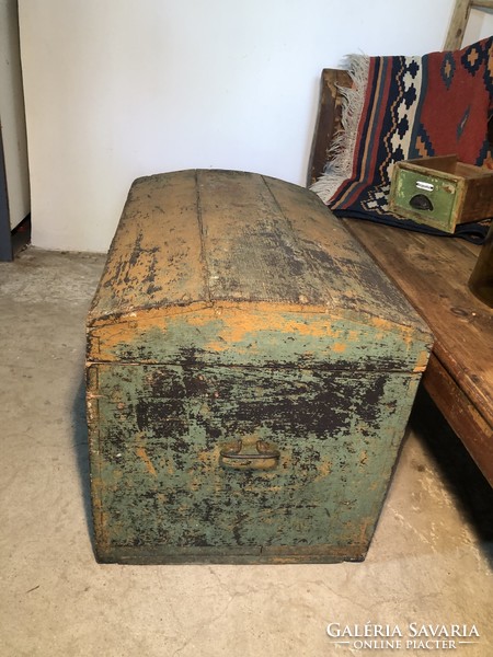Chest, old chest, wooden chest