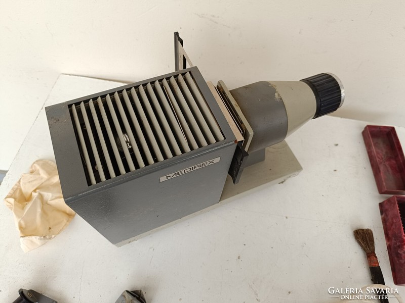 Antique film slide projection machine cinema projector in original damaged box in bad condition 8653