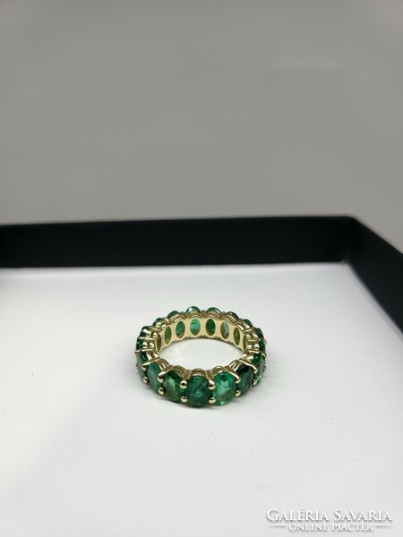 (7.2Ct) eternity emerald ring / memory ring