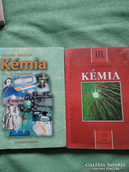 Matematika, és kémia tankönyvek