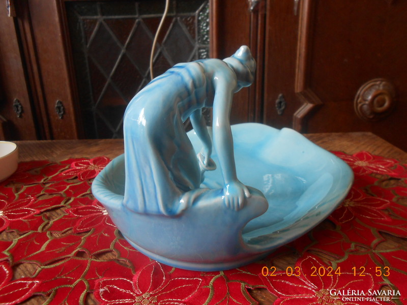 Zsolnay basic glaze immersion woman, large size 28 cm
