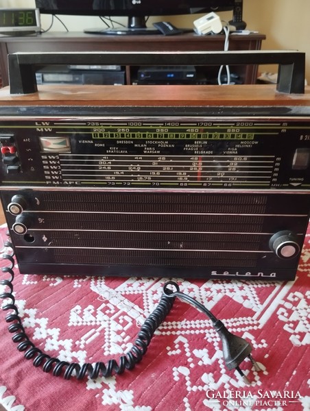 Selena rádió 60 As évekből működő