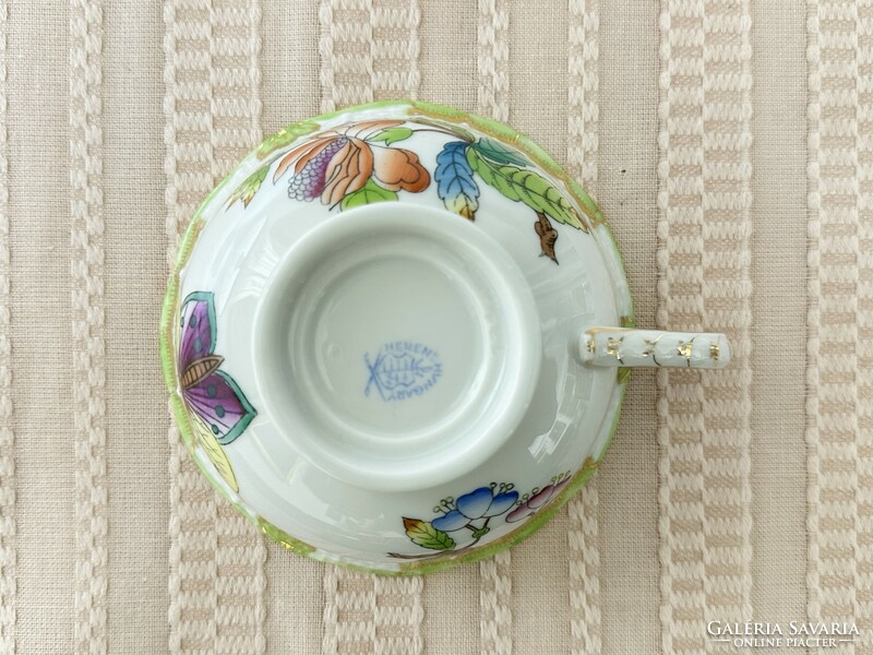 Herend Victoria patterned tea cup.