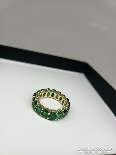 (7.2ct) Eternity smaragd gyűrű /memória gyűrű