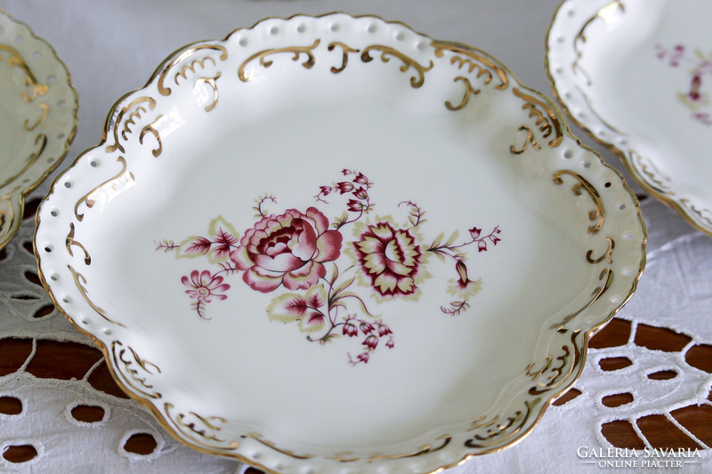 Aquincumi, openwork, handmade, gold feathered, floral pattern dessert plates. Price/piece - cheaper at the same time