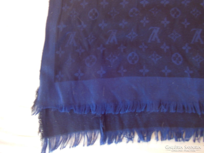 Scarf - louis vuitton - 140 x 130 cm - very soft cotton - light - vintage - flawless