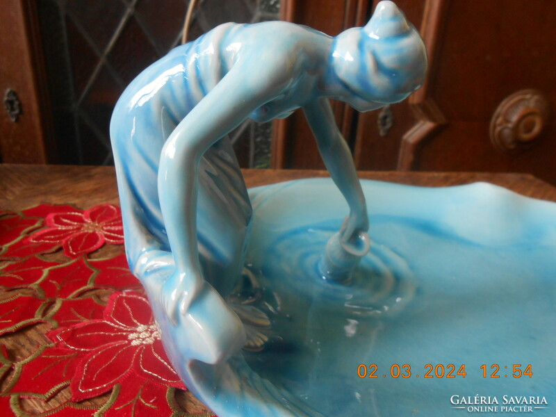 Zsolnay basic glaze immersion woman, large size 28 cm