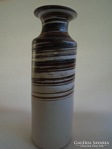 Régi hibátlan Gorka Lívia kerámia váza 25 cm