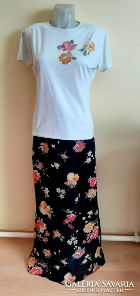 Muslin skirt with synthetic top. 40's