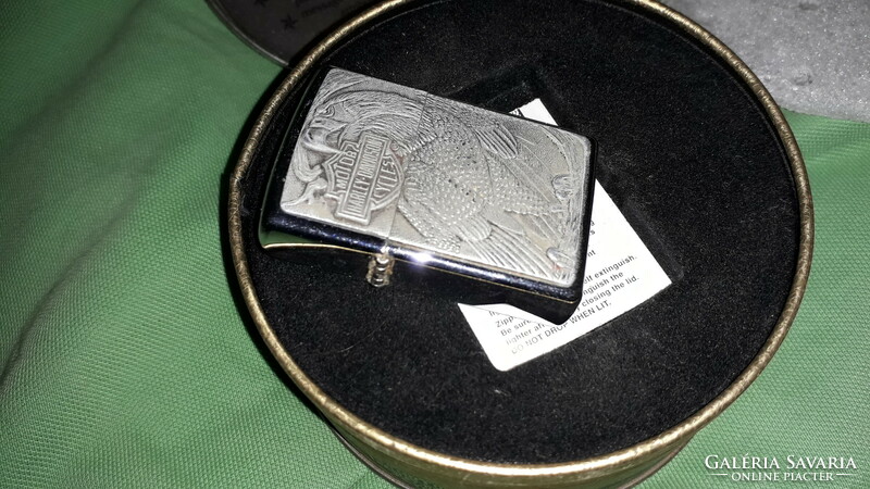 1990. Jubilee zippo harley davidson gasoline lighter in a gift box collectors according to the pictures
