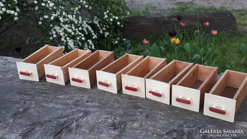 Sideboard drawers