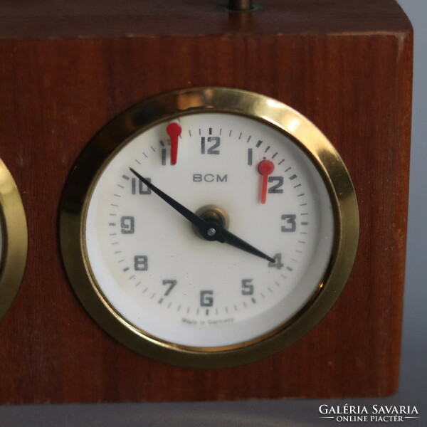 1950 K. Vintage chess clock bcm