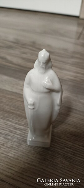 Saint István Zsolnay porcelain