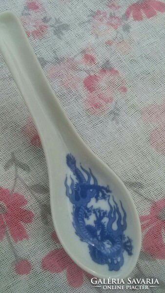 Dragon patterned rice bowl with spoon