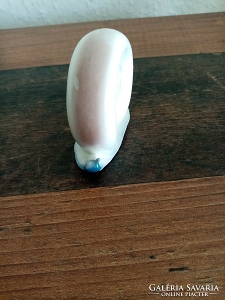 Aquincum aquazur porcelain snail