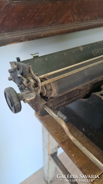 Remtor antik írógép