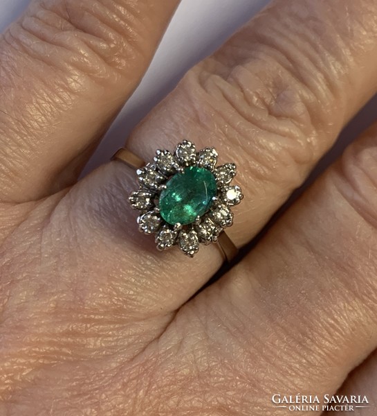 Margaréta arany gyűrű 0.30 ct Gyémántokkal Smaragddal.Igazolással