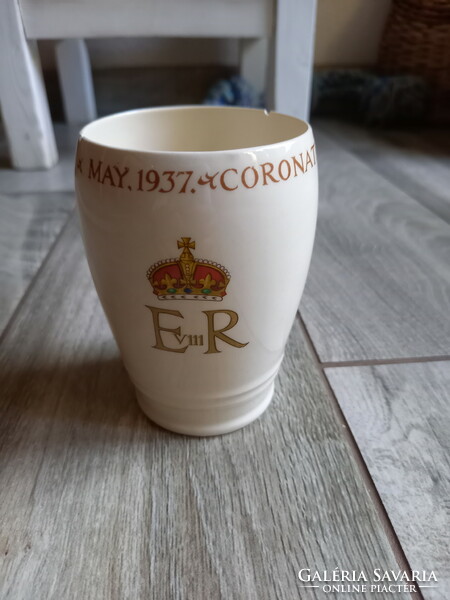 Interesting old British coronation porcelain commemorative cup (10.7x8 cm)
