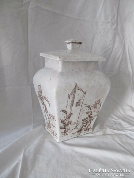 Art deco ceramic container with lid