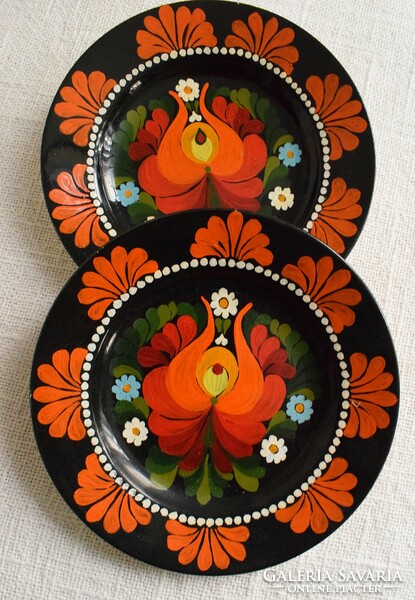 Decorative plate, painted Mezőkövesd matyó flower pattern wall plate, granite, 2 pcs.
