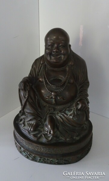 Nice flawless Buddha statue.