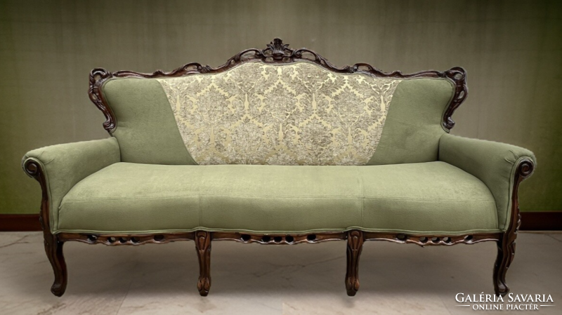 3-piece neo-baroque sofa set in renovated condition