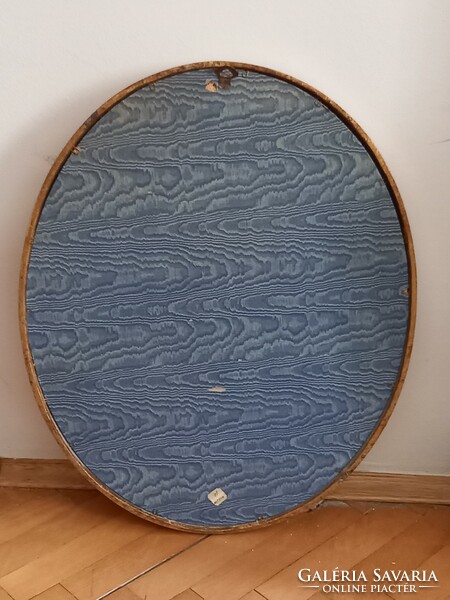 Oval mirror in perfect condition, with distortion-free mirror 66x45 cm