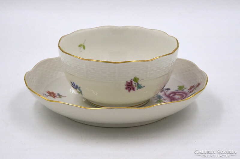 1 Herend cup + saucer, xx. Center of No