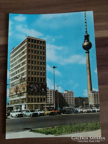 Németország, Berlin tv torony (368 m) 1974-ből