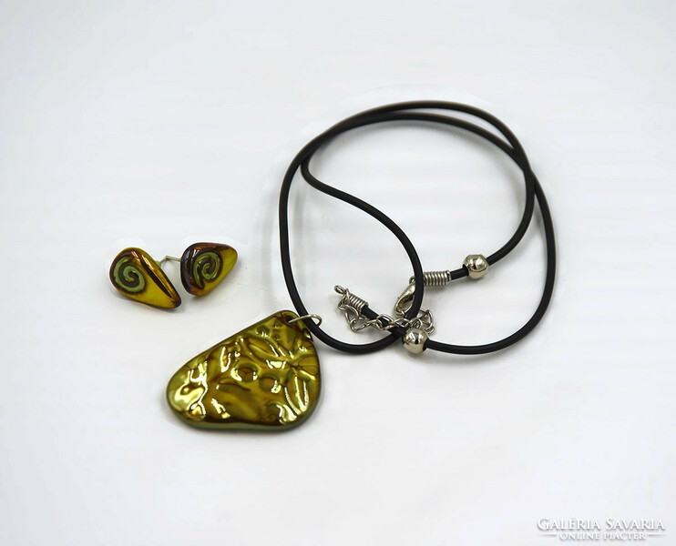 Zsolnay eozin jewelry, pendant on leather strap + earrings