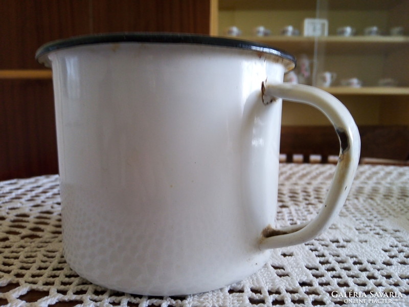 Old. Children's mug