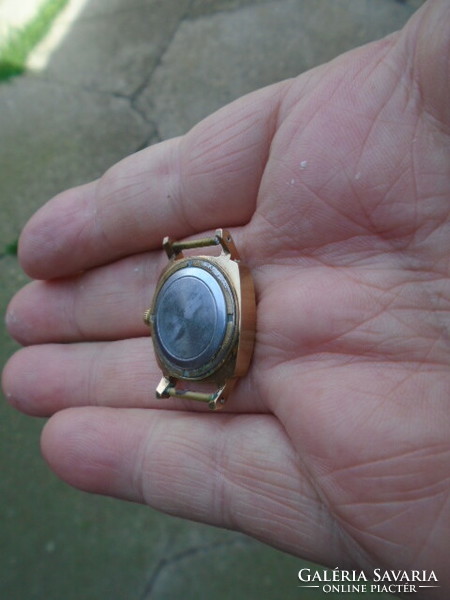 Art deco women's Slavic wristwatch with two-tone dial in brilliant condition